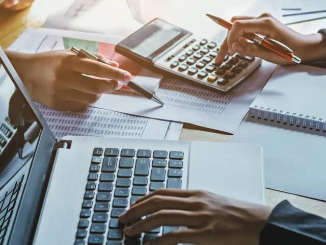اصول و مفروضات حسابداری