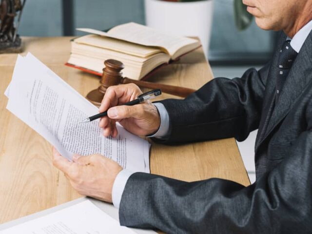 آزمون و مدرک کارشناس رسمی دادگستری